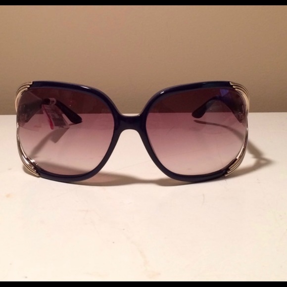 Christian Dior Sydney Sunglasses - Picture 2 of 10